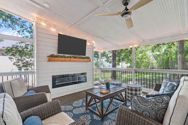 1105 Linden Ridge Drive, Holly Springs, NC 27540