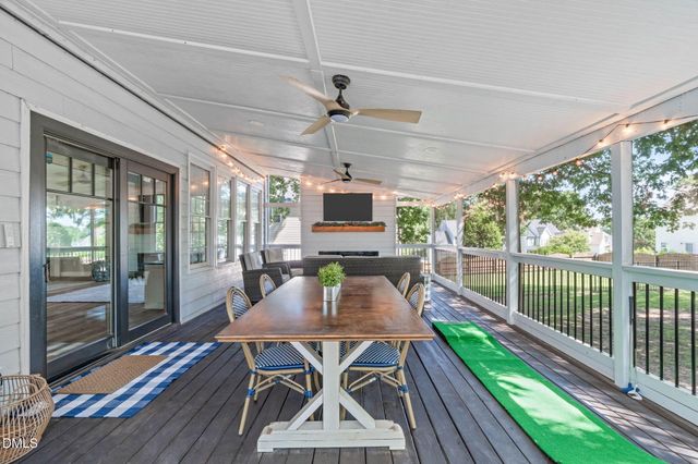 1105 Linden Ridge Drive, Holly Springs, NC 27540