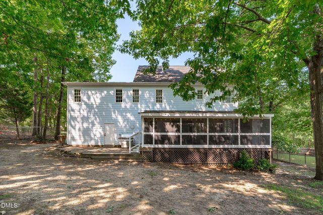 1105 Linden Ridge Drive, Holly Springs, NC 27540
