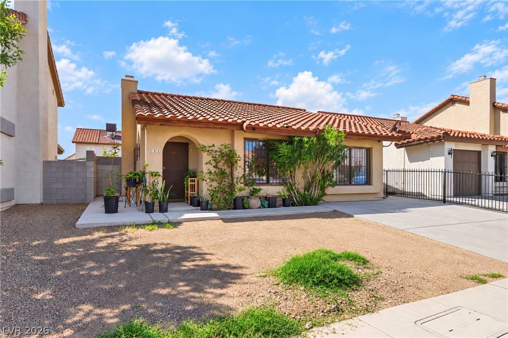 522 Bayberry Drive, Las Vegas, NV 89110 — photo 4