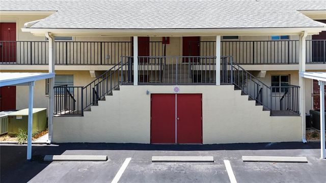 509 PARKDALE MEWS 509, Venice, FL 34285