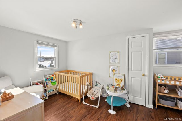 272 N Delaware Avenue, Massapequa, NY 11758