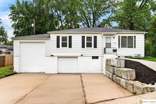 7520 Terry Drive, La Vista, NE 68128