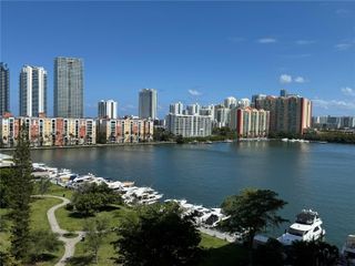 290 174th St 1112, Sunny Isles Beach, FL 33160