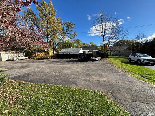 1403 Union Road, West Seneca, NY 14224