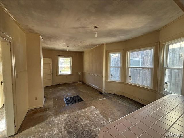 1403 Union Road, West Seneca, NY 14224