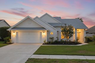 12912 Meadowbreeze Drive, Wellington, FL 33414