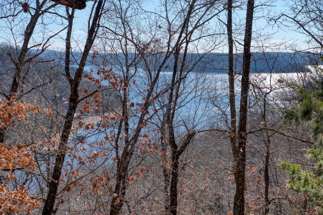 Mundell Road, Eureka Springs, AR 72631