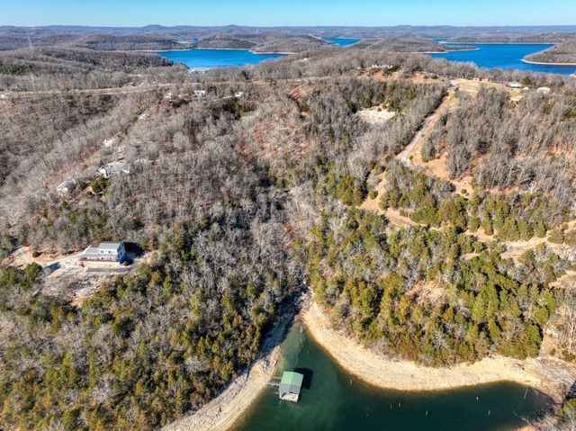 Mundell Road, Eureka Springs, AR 72631