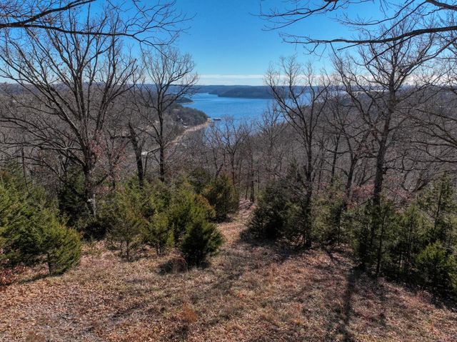 Mundell Road, Eureka Springs, AR 72631