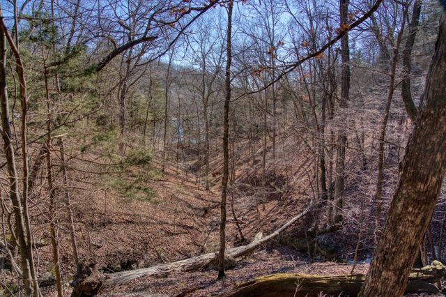 Mundell Road, Eureka Springs, AR 72631