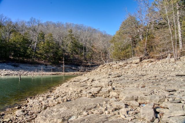 Mundell Road, Eureka Springs, AR 72631