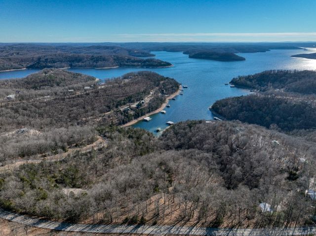 Mundell Road, Eureka Springs, AR 72631