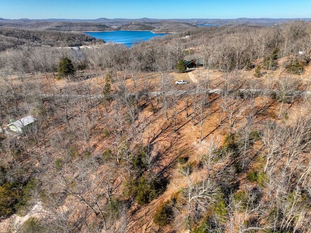 Mundell Road, Eureka Springs, AR 72631