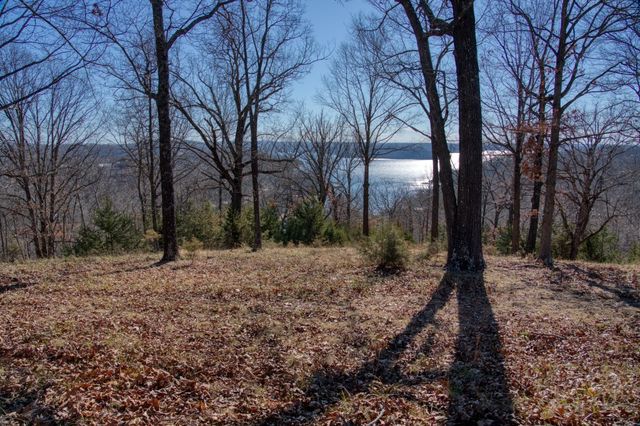 Mundell Road, Eureka Springs, AR 72631