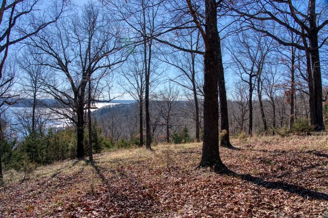 Mundell Road, Eureka Springs, AR 72631