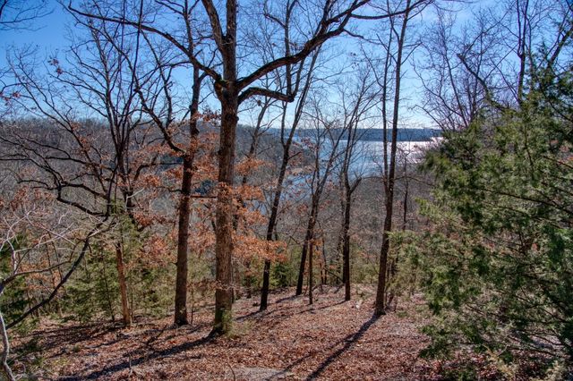 Mundell Road, Eureka Springs, AR 72631