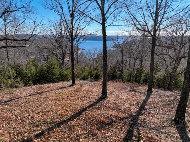 Mundell Road, Eureka Springs, AR 72631