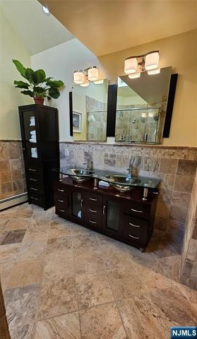 616 Hackensack Street, Carlstadt, NJ 07072