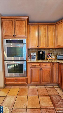 616 Hackensack Street, Carlstadt, NJ 07072