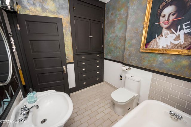 379 W Noon Street, Nogales, AZ 85621