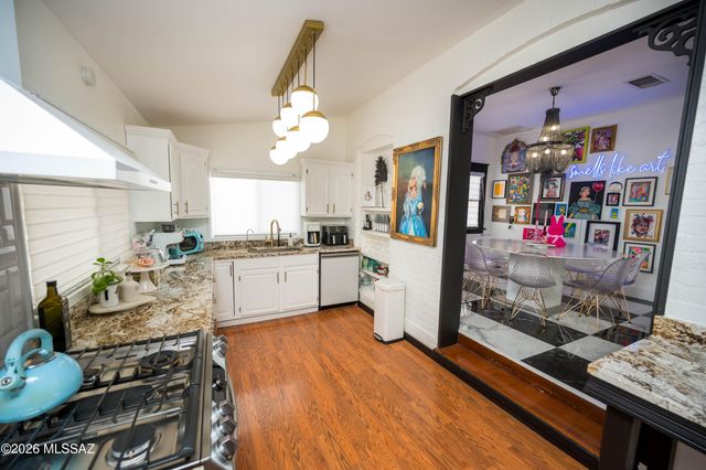 379 W Noon Street, Nogales, AZ 85621