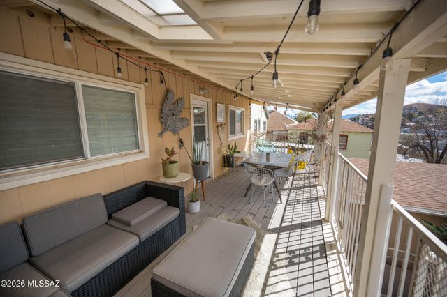 379 W Noon Street, Nogales, AZ 85621