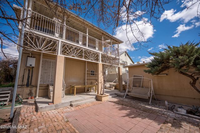 379 W Noon Street, Nogales, AZ 85621