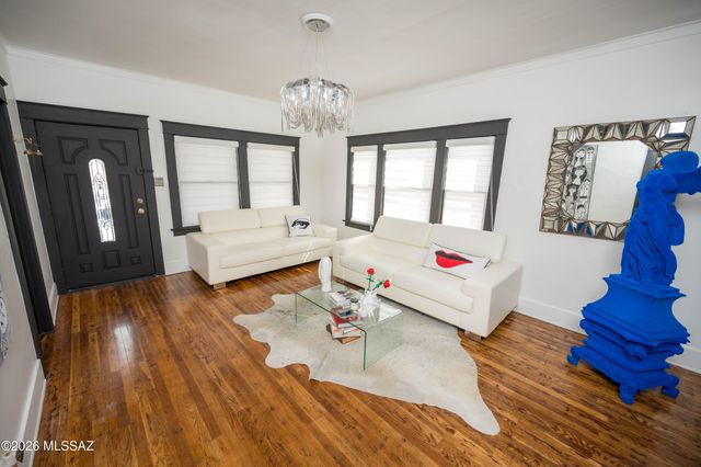 379 W Noon Street, Nogales, AZ 85621