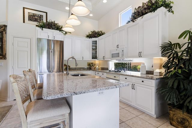 24 Laguna Terrace, Palm Beach Gardens, FL 33418