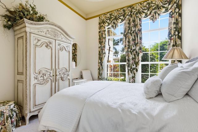 24 Laguna Terrace, Palm Beach Gardens, FL 33418