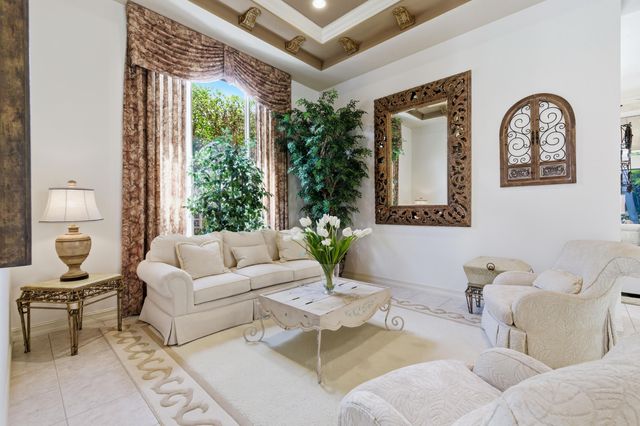 24 Laguna Terrace, Palm Beach Gardens, FL 33418