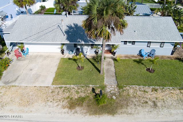 922 Locust Street, New Smyrna Beach, FL 32169