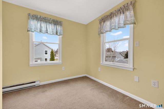 8 High Street, Wallingford, CT 06492