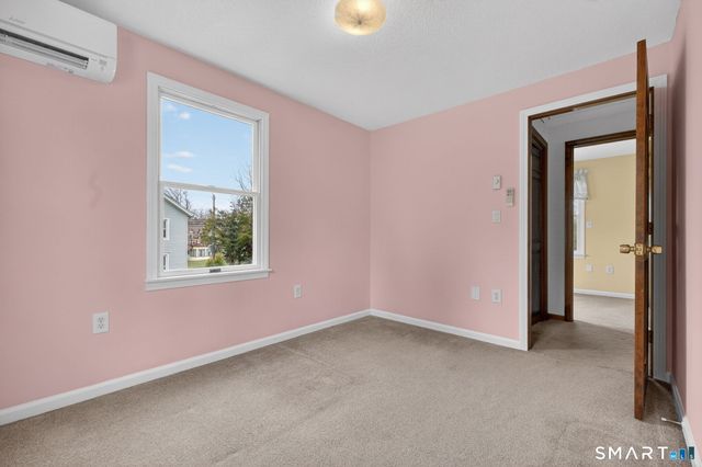 8 High Street, Wallingford, CT 06492