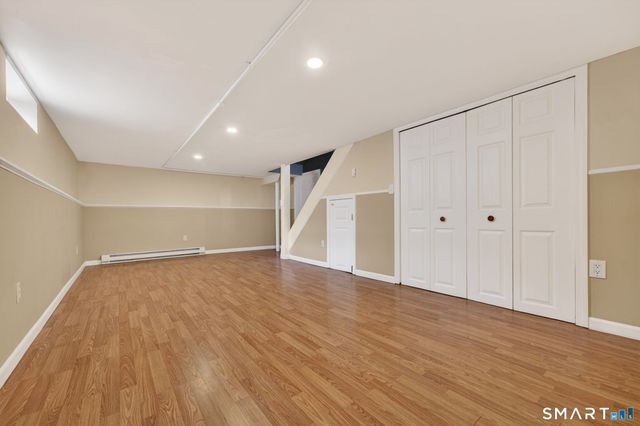 8 High Street, Wallingford, CT 06492