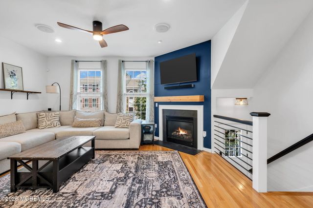 20 Russell Court, Matawan, NJ 07747