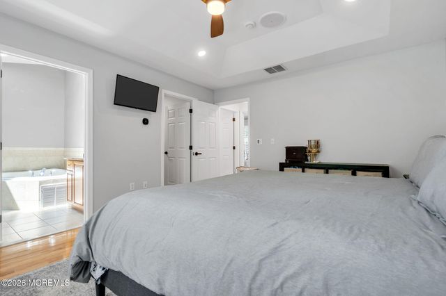 20 Russell Court, Matawan, NJ 07747