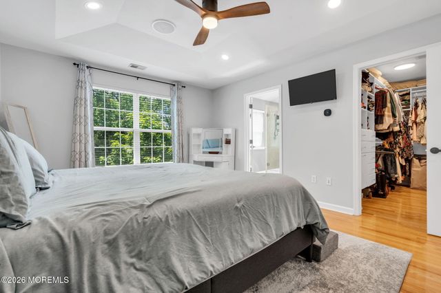 20 Russell Court, Matawan, NJ 07747