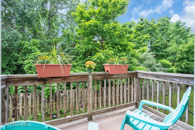 20 Russell Court, Matawan, NJ 07747