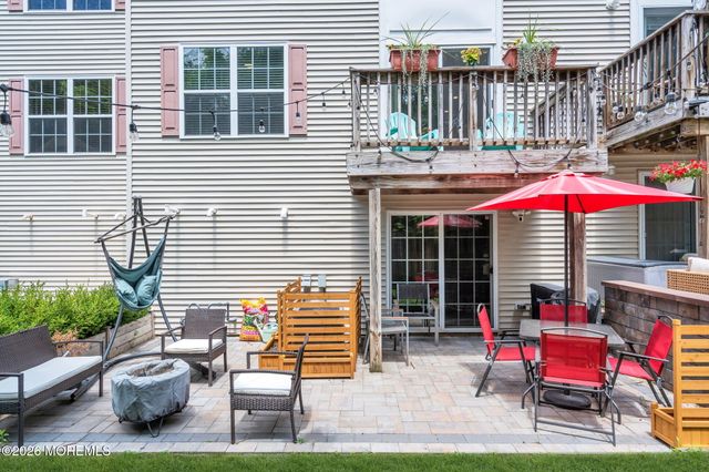 20 Russell Court, Matawan, NJ 07747