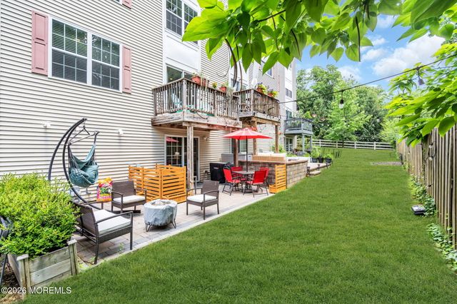 20 Russell Court, Matawan, NJ 07747