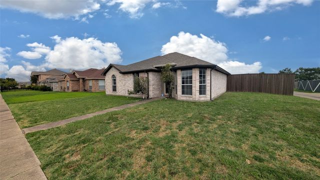 1524 Allen Drive, Mesquite, TX 75149