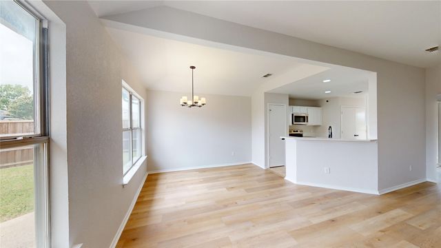 1524 Allen Drive, Mesquite, TX 75149
