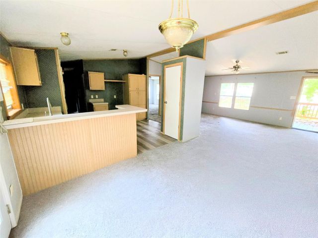 573 Bluebonnet, Livingston, TX 77351