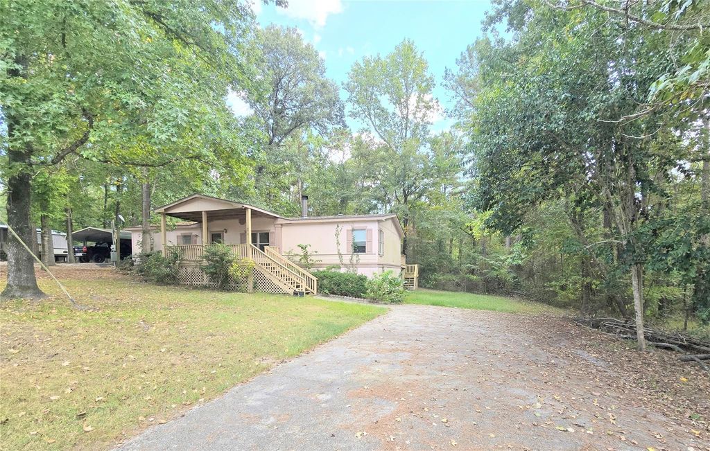 573 Bluebonnet, Livingston, TX 77351