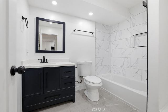 17000 Burbank Boulevard 108, Encino, CA 91316