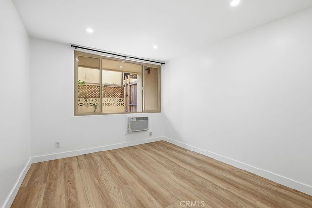 17000 Burbank Boulevard 108, Encino, CA 91316