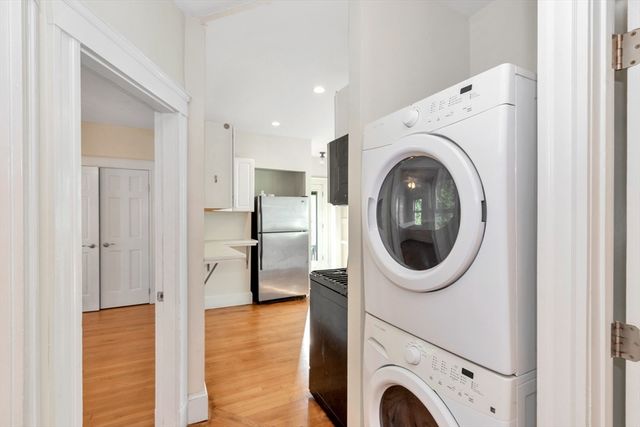 299-301 Alewife Brook Pkwy 2, Somerville, MA 02144