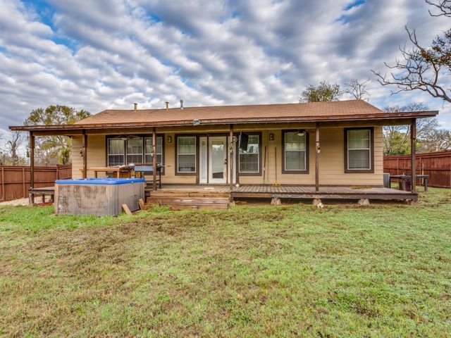 2748 Timberline Drive, Fort Worth, TX 76119
